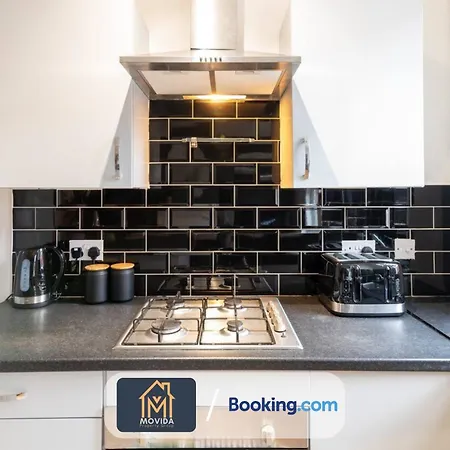 Apartment The Hyde Away: Chic Urban Two-bedroom House Leeds (West Yorkshire)